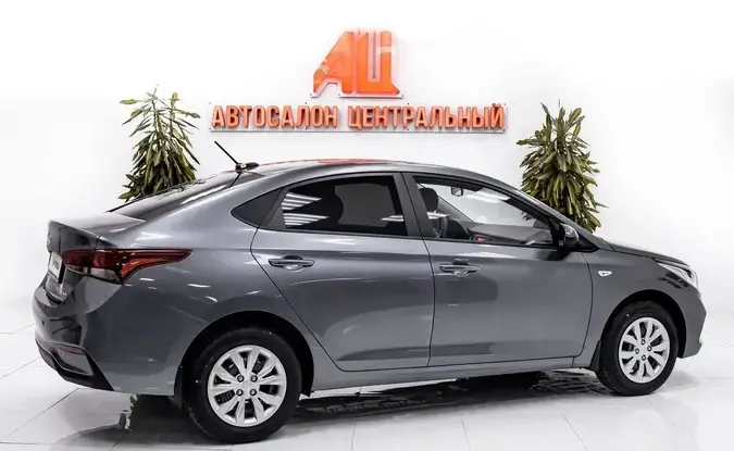Hyundai Solaris