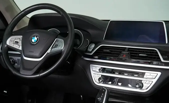 BMW 7 серии