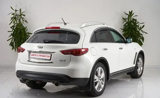 Infiniti FX