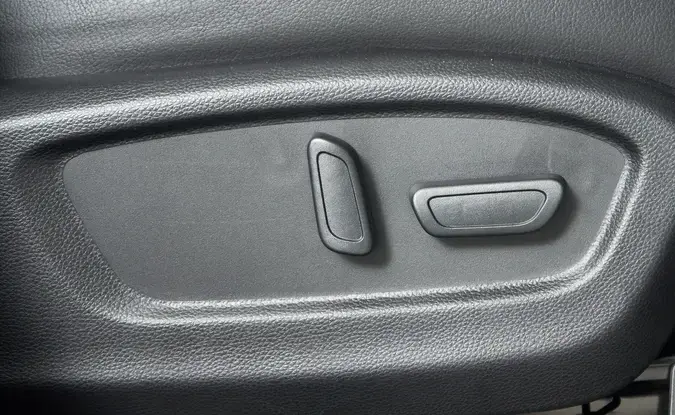 GAC GS8