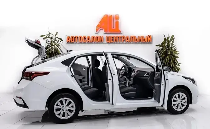 Hyundai Solaris