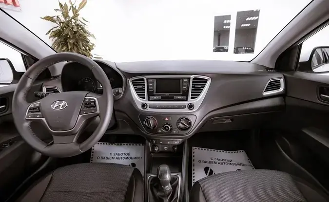 Hyundai Solaris