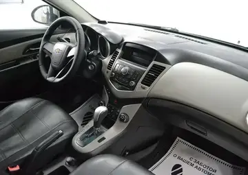 Chevrolet Cruze Вид 5