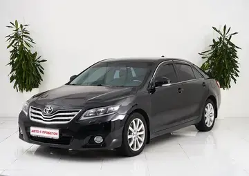 Toyota Camry Вид 1