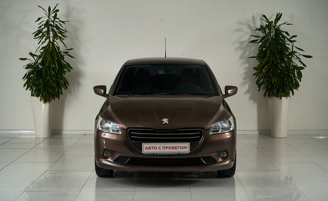 Peugeot 301
