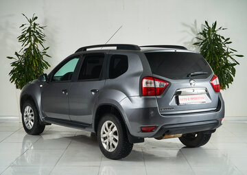 Nissan Terrano Вид 4
