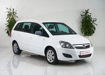 Opel Zafira Вид 3