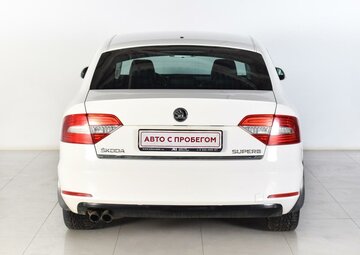 Skoda Superb Вид 4