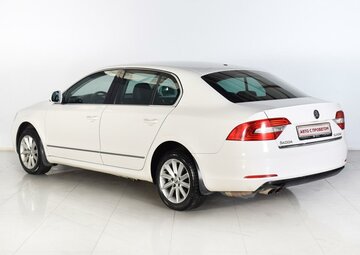 Skoda Superb Вид 2