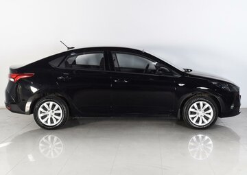 Hyundai Solaris Вид 5