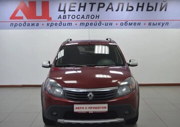Renault Sandero Вид 2