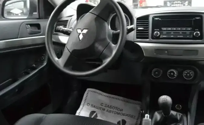 Mitsubishi Lancer