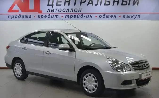 Nissan Almera